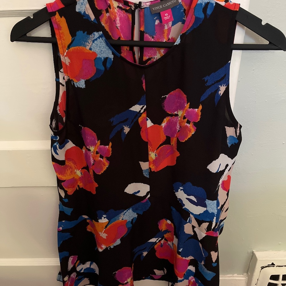 Vince Camuto blouse